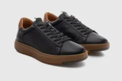 Ambitious 136726584- Trainer.