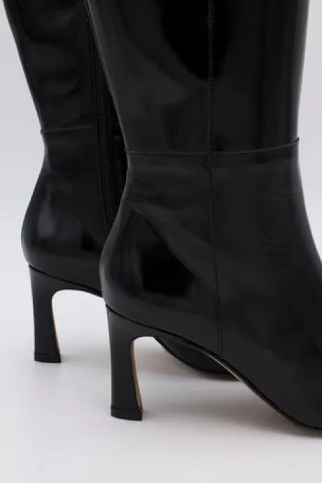 Angel Alarcon 25619BLK- Ankle Boot.