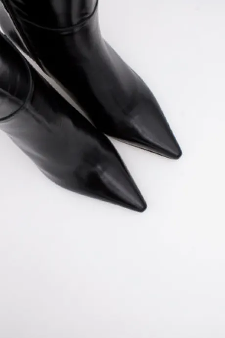 Angel Alarcon 25619BLK- Ankle Boot.