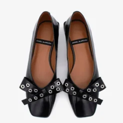 Angel Alarcon 25504BLK- Pump.