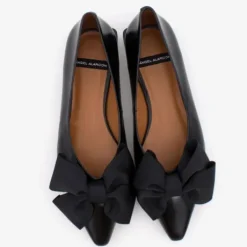 Angel Alarcon 24631BLK-Pump.