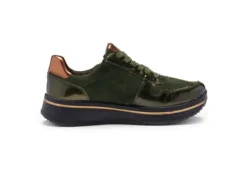 Ara 122754096- Trainer.