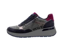 Ara 125770222- Trainer.