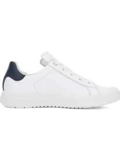 Ara 125001604- Trainer.