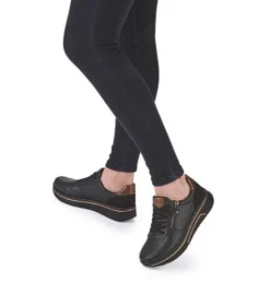 Ara 122754001-Trainer.