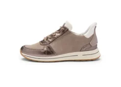 Ara 122483617-Trainer.