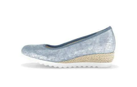 Gabor 6264186- Wide Fit Pump.