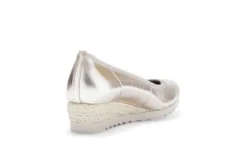 Gabor Light Gold Wedge Pump|8264182G