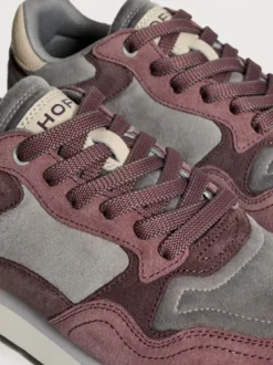 Hoff Melbourne 22502004- Trainer.