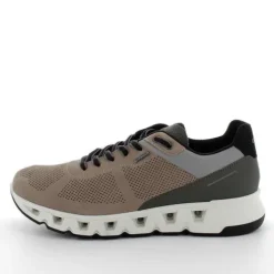 Igi 7639433- Trainer.