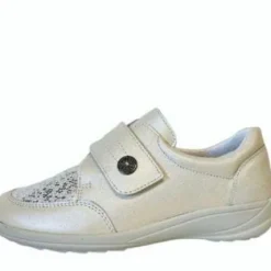 Karen Koo 2048692- Slip On.