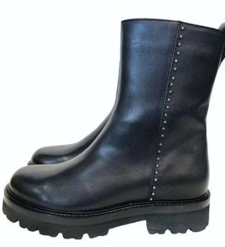 Karen Koo MK2886- Slip On.