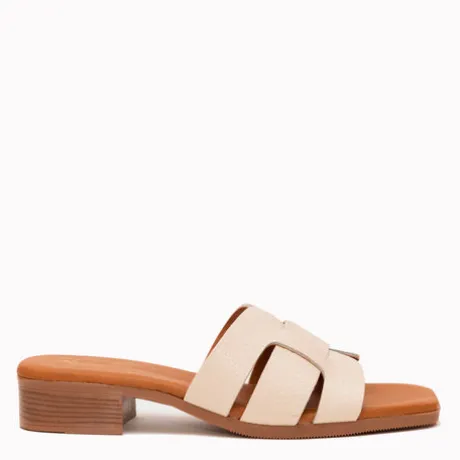 Oh My Sandals White Mule|5880WHT