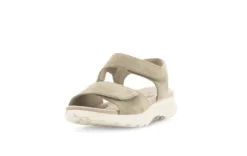 Rolling Soft Green Suede Sandal|8681511