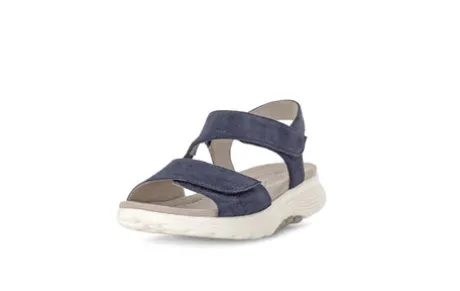 Rolling Soft Navy Wedge Suede Sandal|8681536