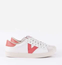 Victoria 1126142TE- Trainer Terra.