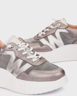 Wonders Metallic Wedge Trainer|A3640PL