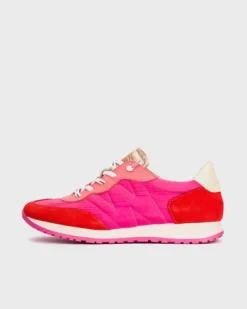 Wonders Pink and Red Urban Trainer|A4802F
